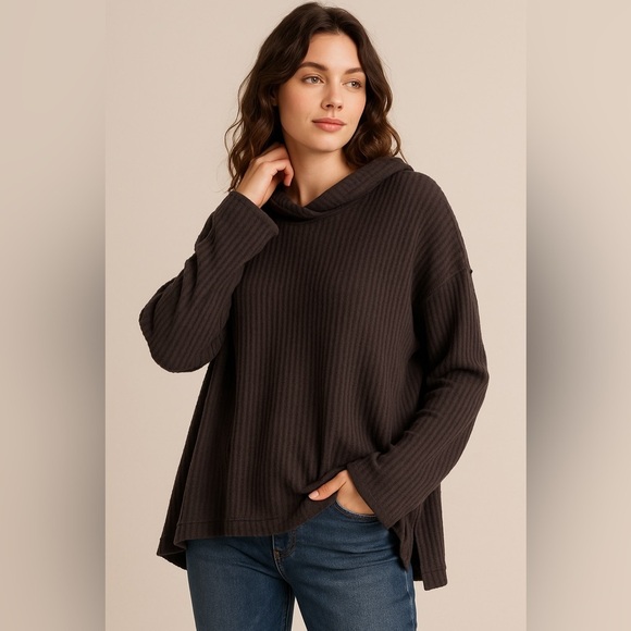 Free People Waffle Knit Boho Relaxed Fit Cowl Neck Sweater Size Small - Picture 2 of 16